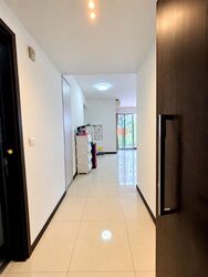 Lake Life (D22), Condominium #637192911